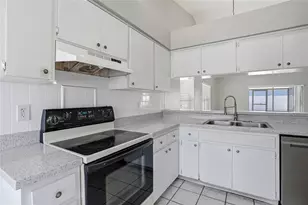 8622 Cottonway Ln, Tampa, FL 33635 - Photo 18