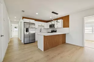 7910 W Powhatan Ave, Tampa, FL 33615 - Photo 18