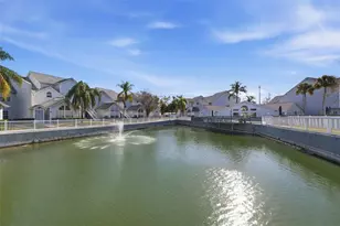 12245 Armenia Gables Cir, Tampa, FL 33612 - Photo 6