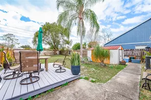 3242 Laurel Dale Dr, Tampa, FL 33618 - Photo 16