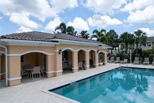 1545 Napoli Dr W, Sarasota, FL 34232 - Photo 10