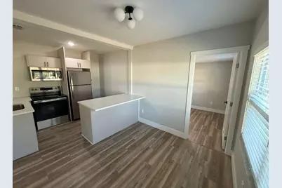 8701 N Willow Avenue, Tampa, FL 33604 - Photo 4