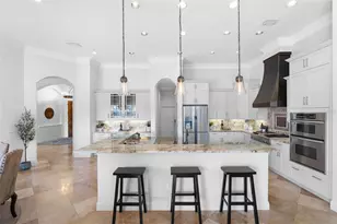 17214 Broadoak Dr, Tampa, FL 33647 - Photo 2