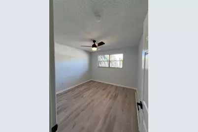 5750 80th Street N #B203, Saint Petersburg, FL 33709 - Photo 26