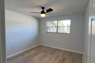 5750 80th St N, Saint Petersburg, FL 33709 - Photo 26