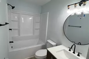 5750 80th St N, Saint Petersburg, FL 33709 - Photo 24