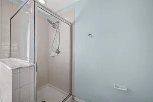 3152 Royal Tuscan Ln, Valrico, FL 33594 - Photo 16