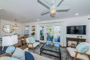 5175 Coquina Key Dr SE, Saint Petersburg, FL 33705 - Photo 4