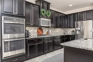 11530 Lake Lucaya Dr, Riverview, FL 33579 - Photo 8