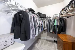 11530 Lake Lucaya Dr, Riverview, FL 33579 - Photo 14