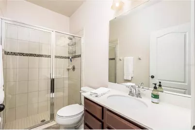 11530 Lake Lucaya Drive, Riverview, FL 33579 - Photo 32