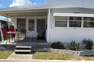 1040 Main St, Dunedin, FL 34698 - Photo 32