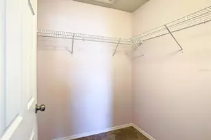 4907 White Sanderling Ct, Tampa, FL 33619 - Photo 18