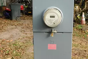 40211 Friar Tuck Trail, Zephyrhills, FL 33540 - Photo 16