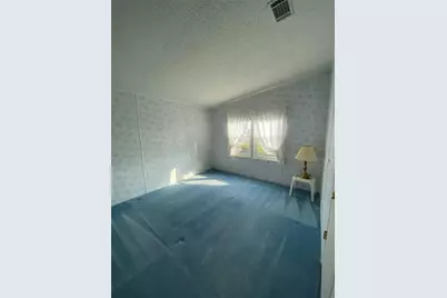 36722 Strand Dr, Zephyrhills, FL 33542 - Photo 26