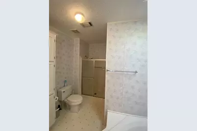 36722 Strand Dr, Zephyrhills, FL 33542 - Photo 24