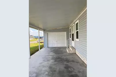 36722 Strand Dr, Zephyrhills, FL 33542 - Photo 38