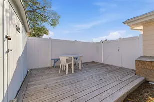 10449 53rd Ave N, Saint Petersburg, FL 33708 - Photo 14