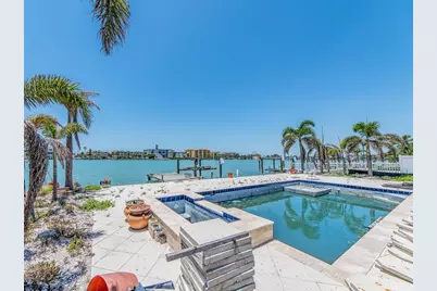 10126 Tarpon Drive, Treasure Island, FL 33706 - Photo 8