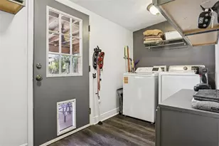 1023 N Bask Dr, Tampa, FL 33603 - Photo 24