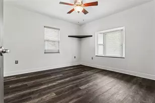 1023 N Bask Dr, Tampa, FL 33603 - Photo 22