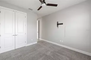 5263 Morey Farms Loop, Palmetto, FL 34221 - Photo 20