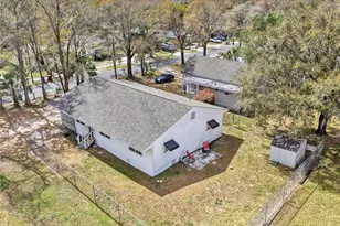 1702 W Lowry Ave, Plant City, FL 33563 - Photo 14
