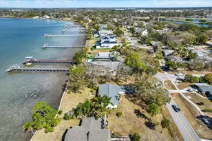 400 Shore Dr E, Oldsmar, FL 34677 - Photo 12