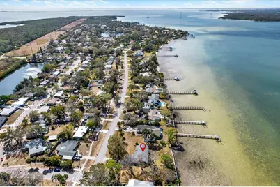 400 Shore Drive E, Oldsmar, FL 34677 - Photo 20
