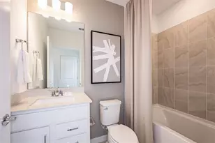 7906 Palm Paradise Pl, Parrish, FL 34219 - Photo 10