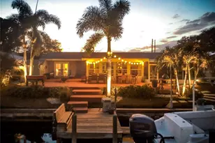 4165 13th Ln NE, Saint Petersburg, FL 33703 - Photo 4