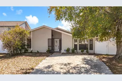 5108 Ravensdale Way, Tampa, FL 33624 - Photo 8