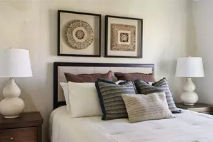 36735 Thornhedge Dr, Zephyrhills, FL 33541 - Photo 14