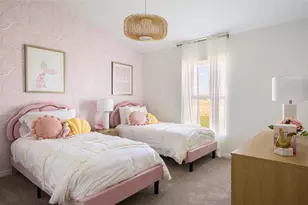 36735 Thornhedge Dr, Zephyrhills, FL 33541 - Photo 18