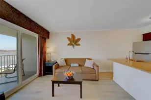 2506 N Rocky Point Dr, Tampa, FL 33607 - Photo 10