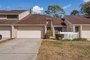 4203 Hartwood Ln, Tampa, FL 33618 - Photo 2