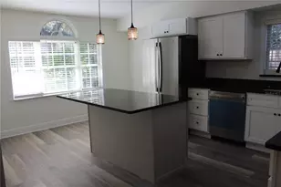 1762 SE 164th Cir, Ocklawaha, FL 32179 - Photo 6