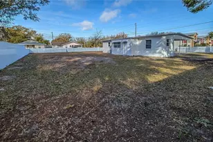 831 Woodlawn St, Clearwater, FL 33756 - Photo 4