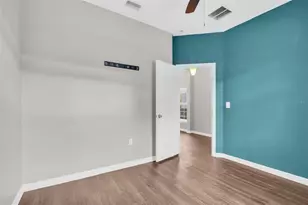 1943 Greenwood Valley Dr, Plant City, FL 33563 - Photo 18