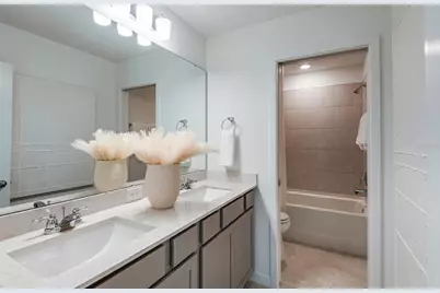 7914 Palm Paradise Place, Parrish, FL 34219 - Photo 12