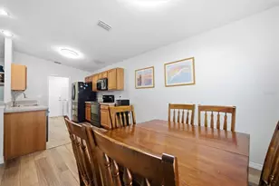 37142 Highland Bluff Cir, Dade City, FL 33523 - Photo 12