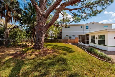 349 89th Avenue NE, Saint Petersburg, FL 33702 - Photo 22