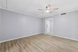 1125 83rd Ave N, Saint Petersburg, FL 33702 - Photo 4