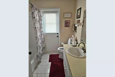 1015 Sorrento Woods Boulevard, Nokomis, FL 34275 - Photo 6