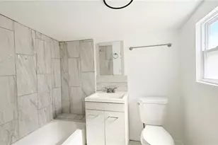 2332 W Pine St, Tampa, FL 33607 - Photo 8