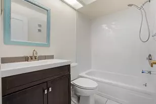 2682 Sabal Springs Cir, Clearwater, FL 33761 - Photo 28