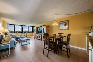 2618 Cove Cay Dr, Clearwater, FL 33760 - Photo 8