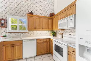 3079 Branch Dr, Clearwater, FL 33760 - Photo 12