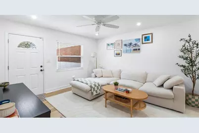 6801 20th Street N, Saint Petersburg, FL 33702 - Photo 4