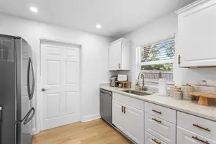 6801 20th St N, Saint Petersburg, FL 33702 - Photo 8